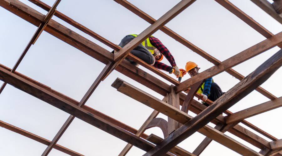 Professional gutter cleaning services in Wildersville, TN